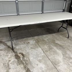 Lifetime 8’ Folding Table 