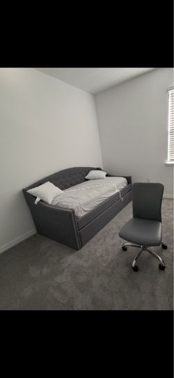 Sofa cama incluye colchones