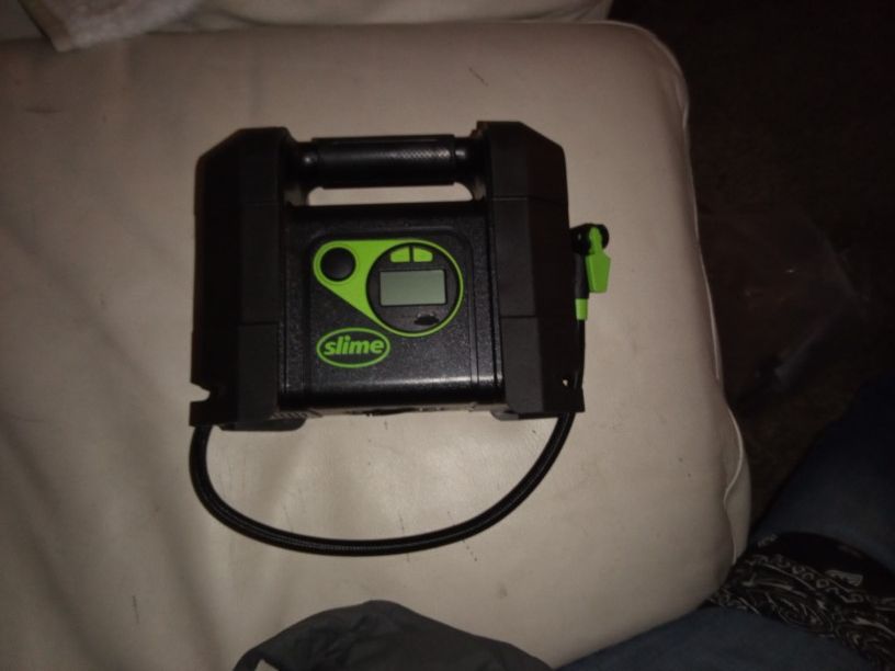 Slime Cordless Tire Inflator/ Air Compressor