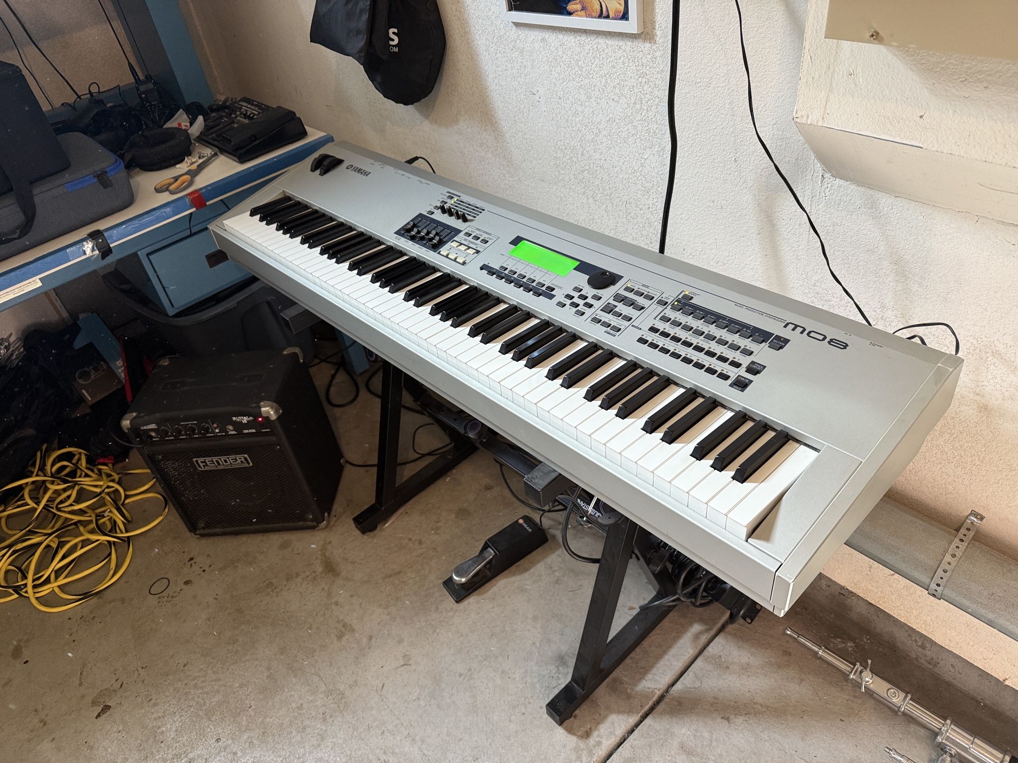 Yamaha MO8 Synthesizer/Piano Complete Or Separate Setup