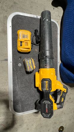 Dewalt blower