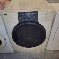 Clean Kenmore stackable dryer, delivery available!!!