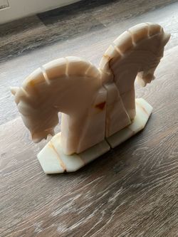 Mid century Onyx Horse Head Bookends Chess Knight Style Hand-Carved MCM Pair 9”