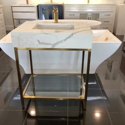 30” Bathroom Vanity Cabinet Quartz Top Metal Frame Ready For Pick Up 