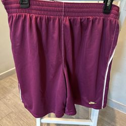 Nike Woman Shorts Size Medium $5