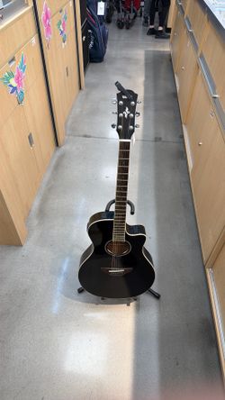 Yamaha Guitar
