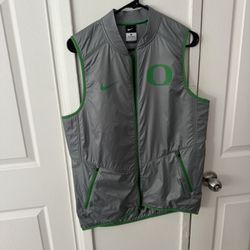 Nike, Oregon Vest