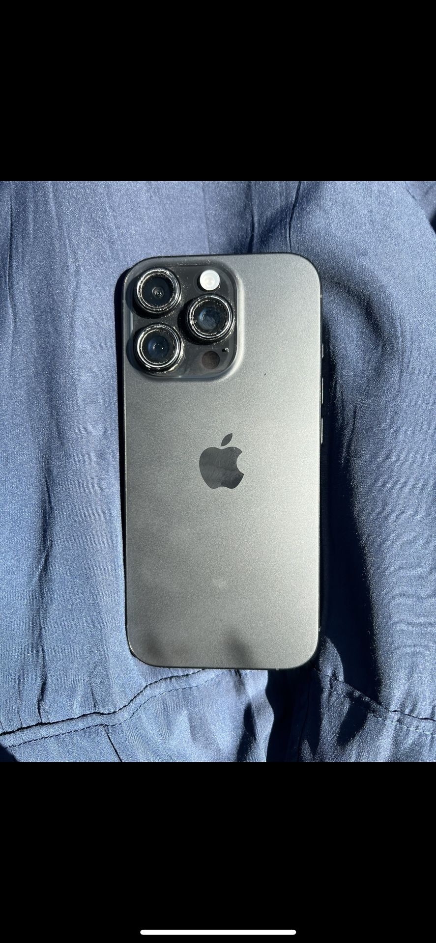 iPhone 13 Pro Max $450 OPEN TO OFFERS