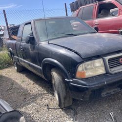 For Parts Only S10