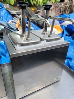 Commercial server with pump