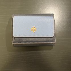 tory burch foldable wallet