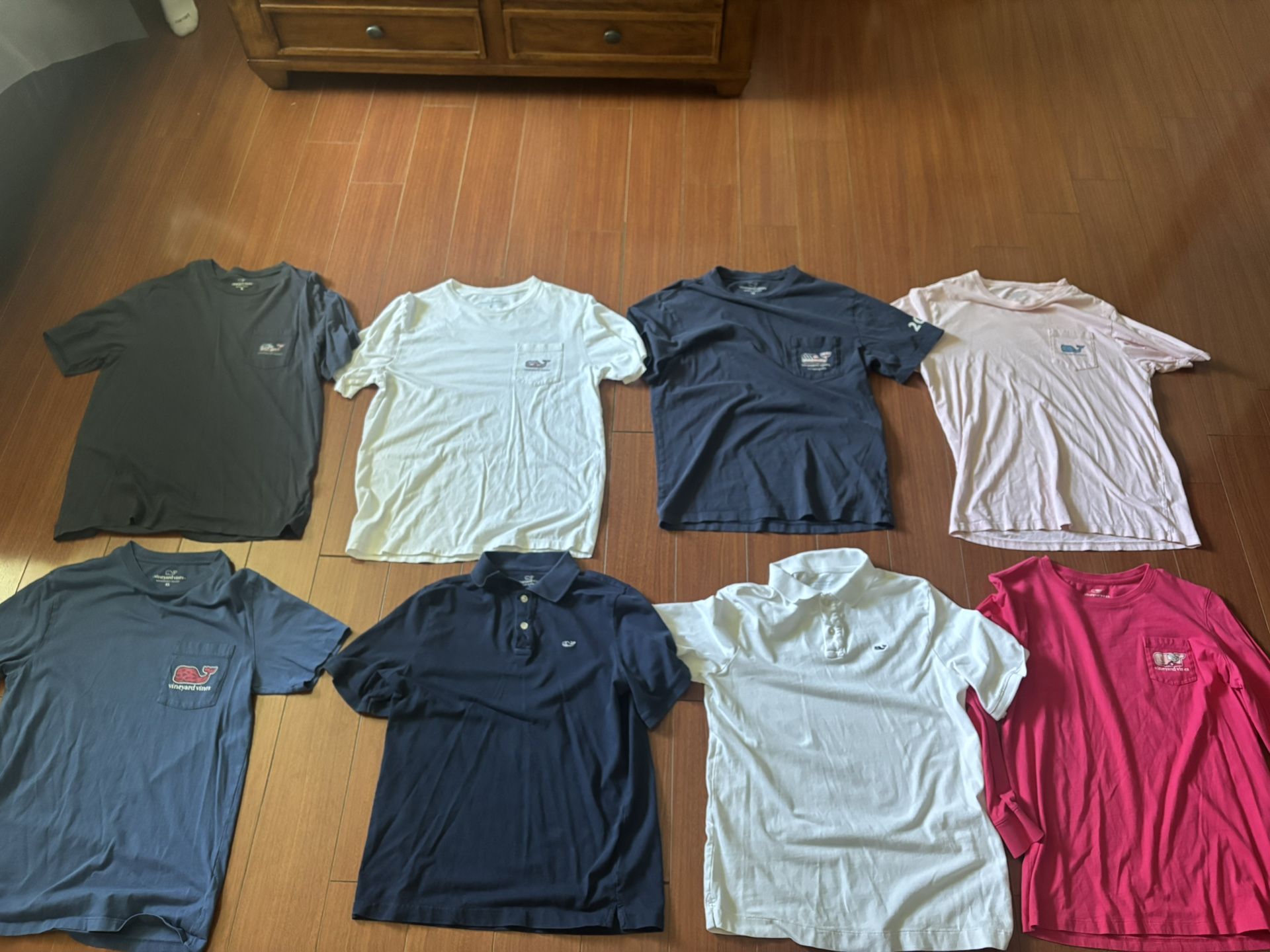 10 Boys Vineyard Vines T-Shirts & Polos