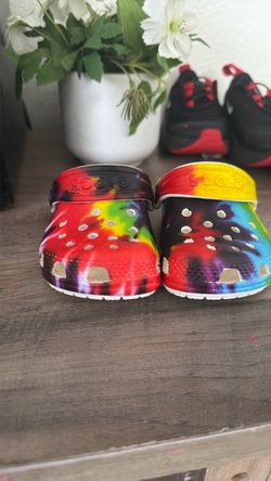 Crocs