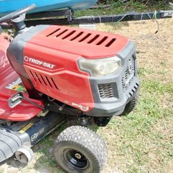 Troy Built Riding Mower 