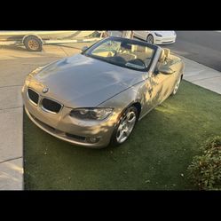 Classic Sport BMW 2008 328ix  Convertible Winter Collection