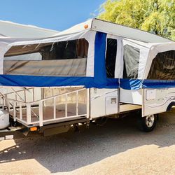 2007 StarCraft RT 13 pop up tent, trailer toy hauler with slide out and toilet and shower in great condition