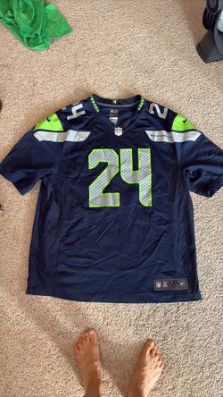 Men’s sports shirt