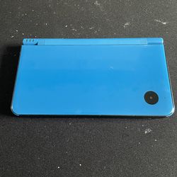 Nintendo DSI XL