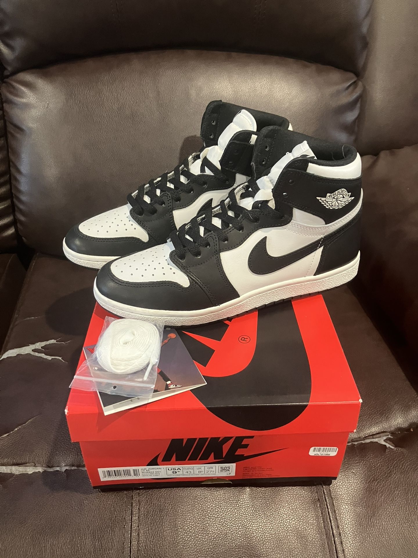 Nike Air Jordan 1 Retro High 85 Black White Size 9.5