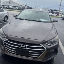 2018 Hyundai Elantra