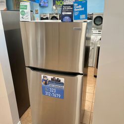 Frigidaire Refrigerator