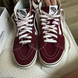 Vans Sk8-Hi size W9, M7.5