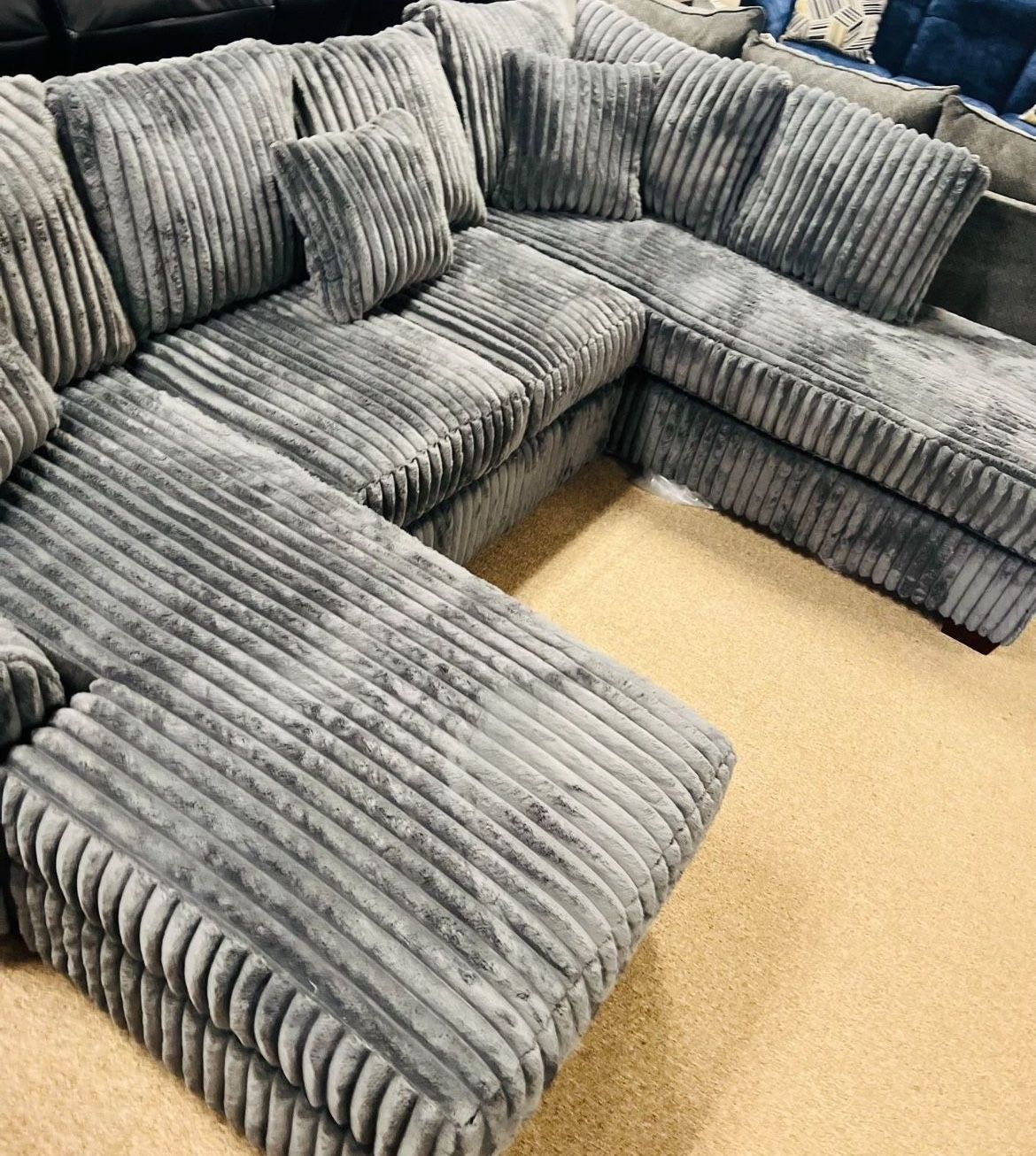 Stunning Double Chaise Sectional!