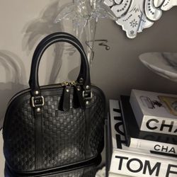 Gucci Black Microguccissima Leather Mini Dome Bag EXCELLENT CONDITION