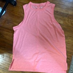 New Peach Summer Top Sz Medium