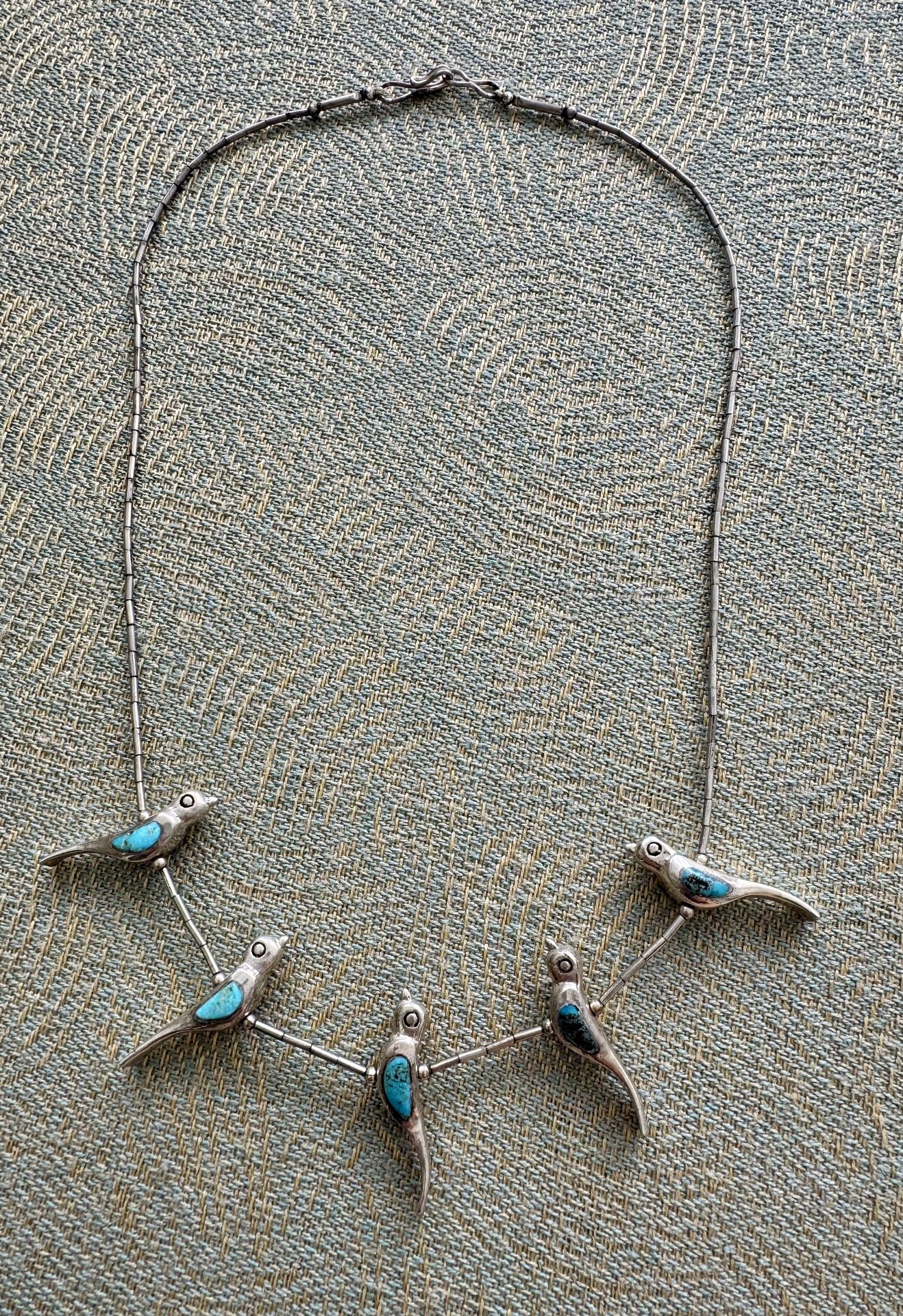 Vintage native 5 birds Turquoise blue Sterling silver Liquid Silver Tube Heishi Necklace 17” in length  In great condition  Unique design