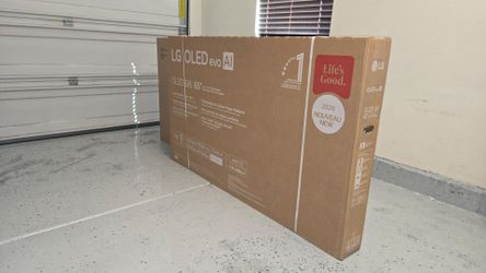 New 65 Inch LG Oled LG G6 Smart TV 4K UHD with 165 Hz refresh rate. Brand new in the box.