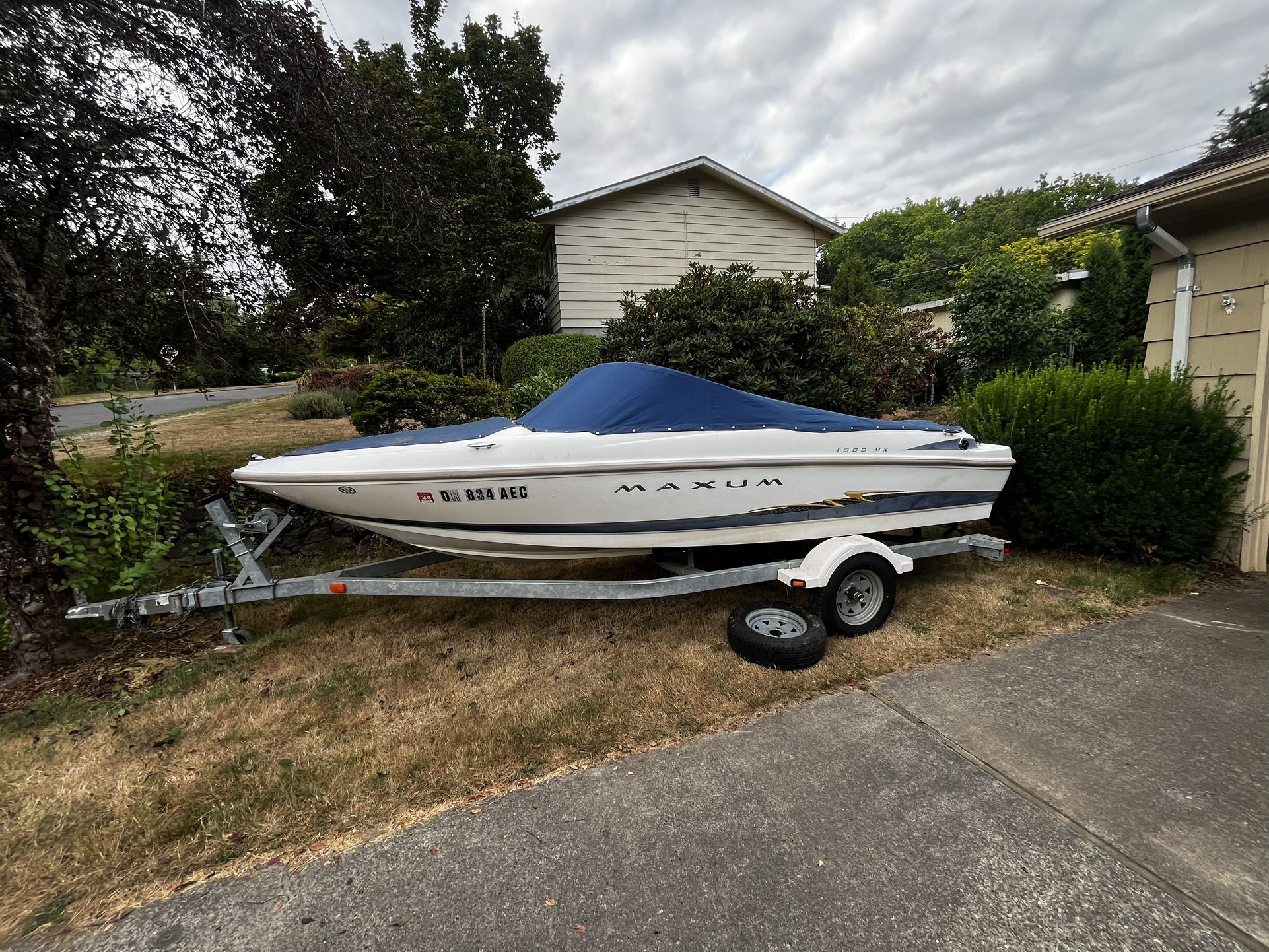 2004 Maxum 1800MX