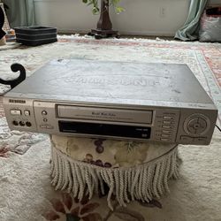 SAMSUNG SV-5000W World-Compatible VCRs Deck VHS Worldwide VCR No Remote 