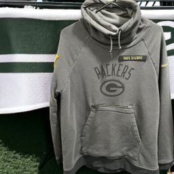 Green Bay Packers Salute To Service Funnel Neck Sweatshirt