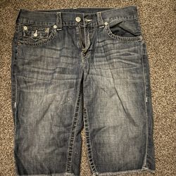 Brand New True Religion Jean Shorts – Size 34 (Classic Blue)