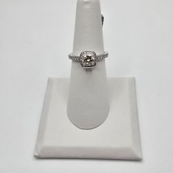 14kt White Gold Diamond Engagement Ring (Size 6)
