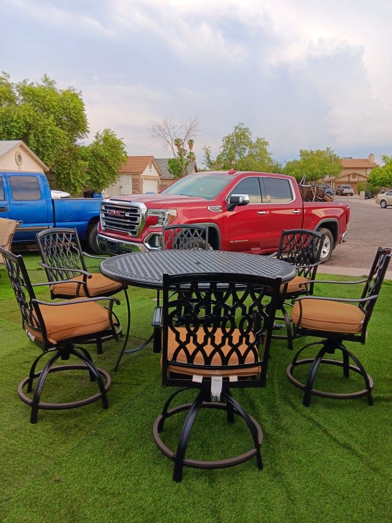 Beautiful Patio Furniture