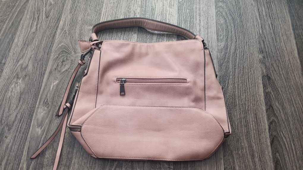 Realer Handbag/Purse