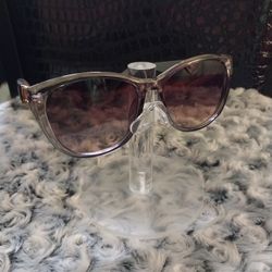 Beautiful Gray Sunglasses 