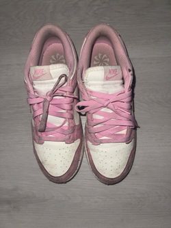 Nike Dunk Low  Size 9 in Women