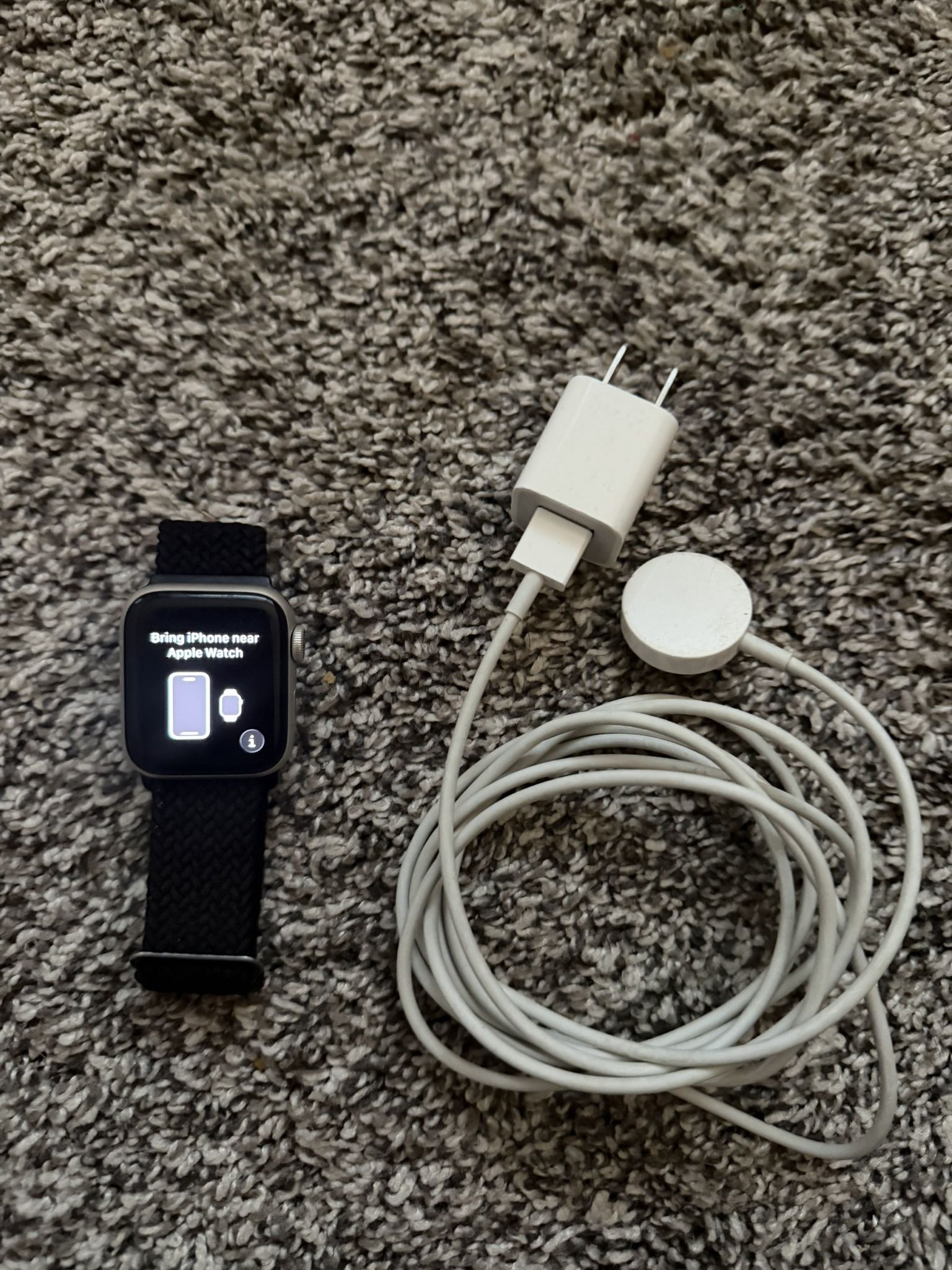 Apple Watch SE Cellular - 40mm