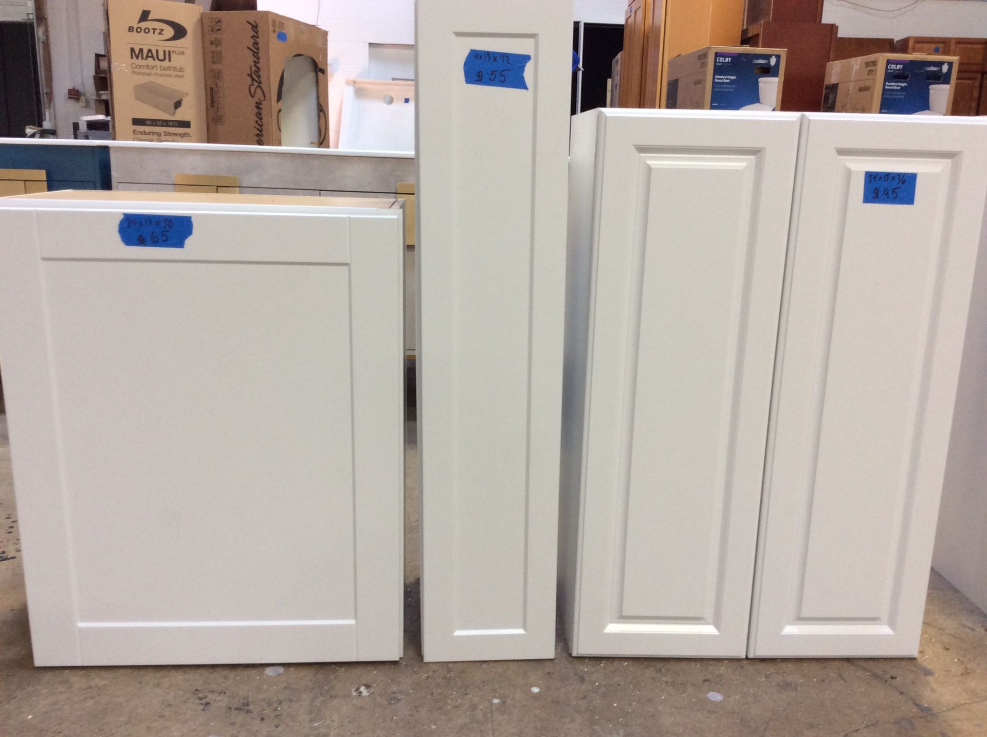 Kitchen cabinets leftovers/see pictures for price and measurements $123