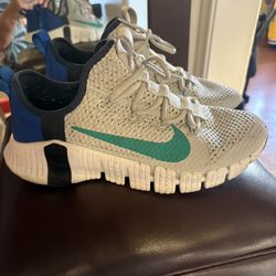 Nike Free Metcon Size 9