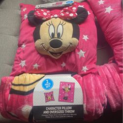 Disney Minnie Mouse Oversized Throw And Character Pillow, 2 Sets 2 Piece