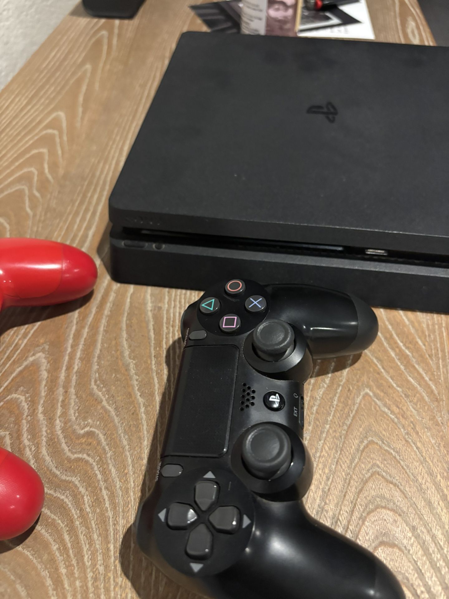 PS4 Console + 2 Controllers