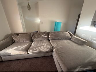 Large Sectional w/ Sectional