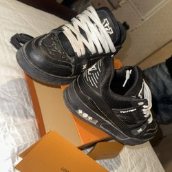 Louis Vuitton Normal Used Asking For 400 Or Trade Or We Can Talk About It The Price.