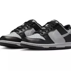 Nike Dunk Low GS - Size 6.5 Y