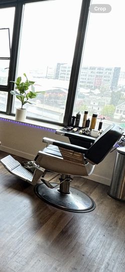 Barber Chair 