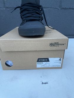 Straye Shoes